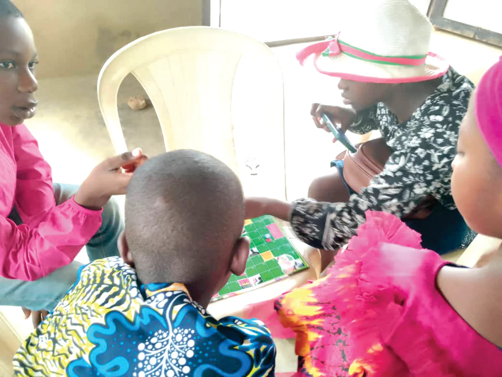 Children gaming at GBC Ibadan.jpg