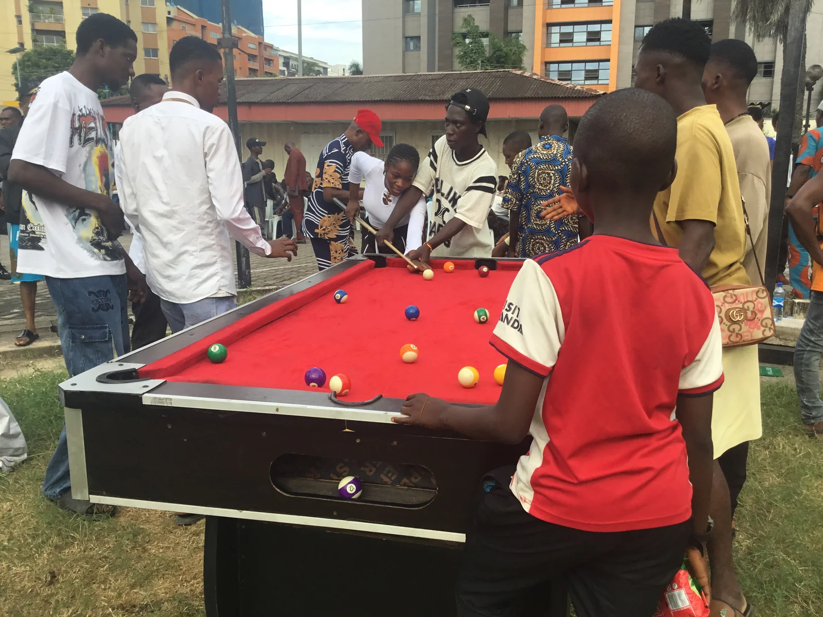 Youths playing Spiritnooker in Ikoyi Lagos.jpg